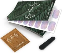 By Emily - Nagel Wrap - | Galaxy Dream | 16 Stickers | Nail Wrap | Nail Art | Trendy | Design | Nagellakvrij | Eenvoudig | Nagel Wrap | Nagel Stickers | Folie | Zelfklevend | Sjablonen 15 By Emily - Nagel Wrap - | Galaxy Dream | 16 Stickers | Nail Wrap | Nail Art | Trendy | Design | Nagellakvrij | Eenvoudig | Nagel Wrap | Nagel Stickers | Folie | Zelfklevend | Sjablonen -Essie 1200x1020