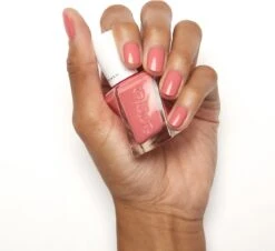 Essie Gel Couture - 230 Signature Smile - Roze - Glanzende Nagellak Met Gel Effect - 13,5 Ml 27 Essie Gel Couture - 230 Signature Smile - Roze - Glanzende Nagellak Met Gel Effect - 13,5 Ml -Essie 1200x1098