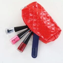 Herome Valentijn Set - 2 Nagellak Kleuren, Protecting Top Coat, Glass Nail File Mini -Essie 1200x1200 220