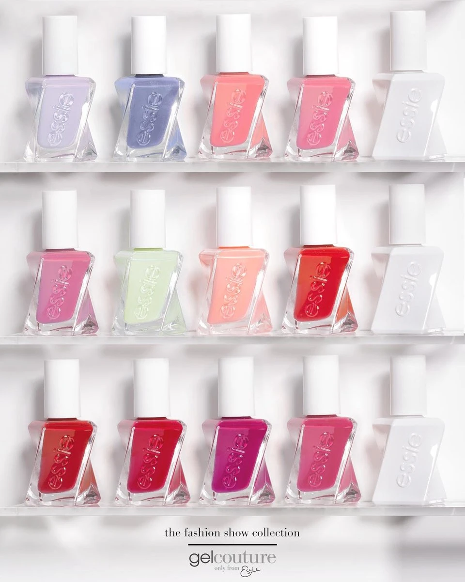 Essie Gel Couture - 230 Signature Smile - Roze - Glanzende Nagellak Met Gel Effect - 13,5 Ml 6 Essie Gel Couture - 230 Signature Smile - Roze - Glanzende Nagellak Met Gel Effect - 13,5 Ml - Afbeelding 6
